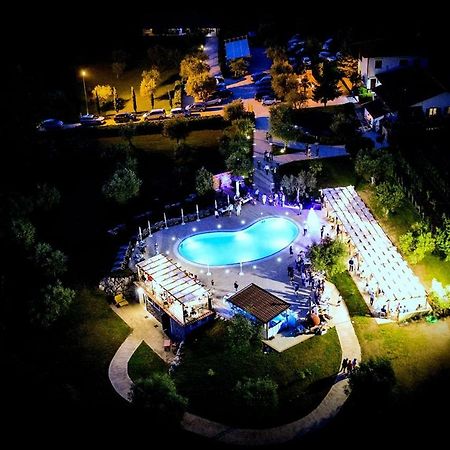 Agriturismo Il Castagneto Падула Экстерьер фото