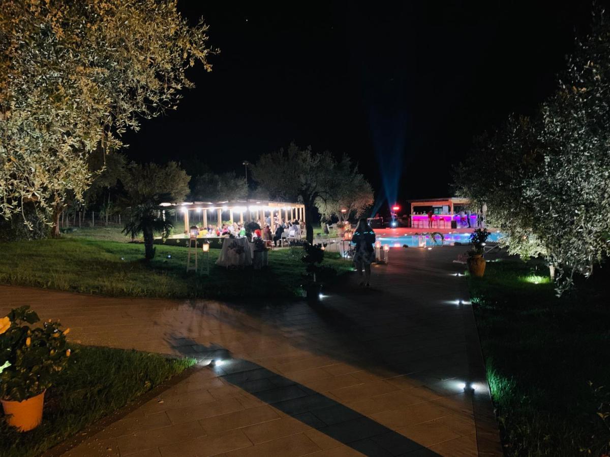 Agriturismo Il Castagneto Падула Экстерьер фото