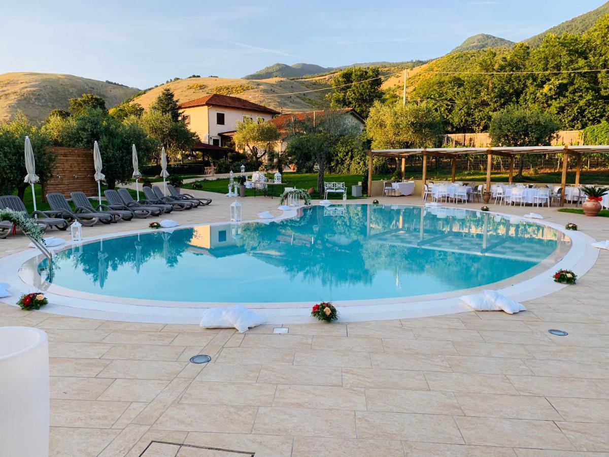 Agriturismo Il Castagneto Падула Экстерьер фото
